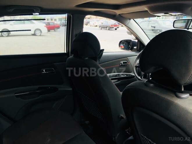 Kia Rio 2009, 136,000 km - 1.4 л - Sumqayıt