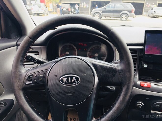 Kia Rio 2009, 136,000 km - 1.4 л - Sumqayıt