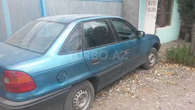 Opel Astra 1992, 360,000 km - 2.0 л - Ağdam