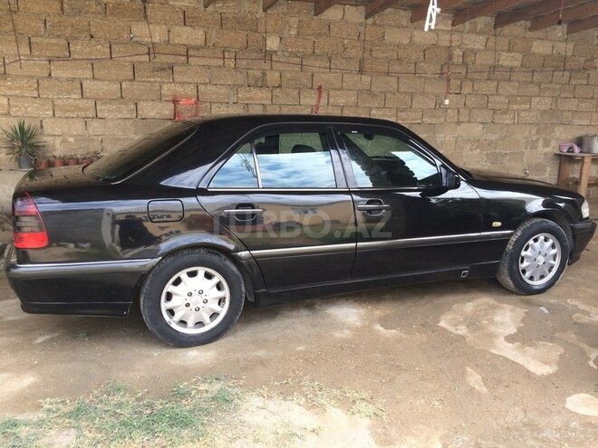 Mercedes C 220 1998, 742,900 km - 2.2 л - Bakı
