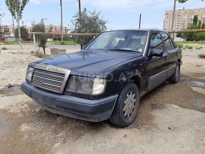 Mercedes E 300 1993, 380,000 km - 3.0 l - Bakı