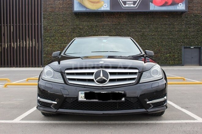 Mercedes C 350 2012, 137,000 km - 3.5 l - Bakı