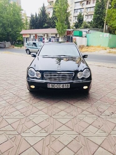 Mercedes C 240 2002, 234,560 km - 2.6 l - Bakı