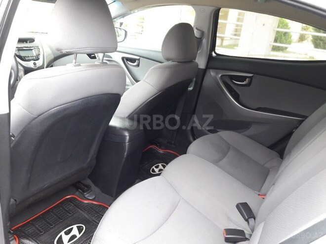 Hyundai Elantra 2011, 43,000 km - 1.8 l - Biləsuvar