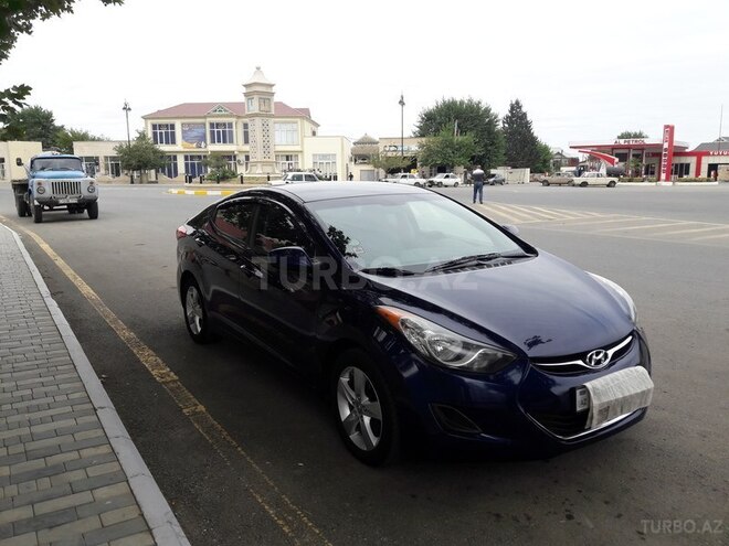 Hyundai Elantra 2011, 43,000 km - 1.8 l - Biləsuvar