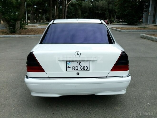 Mercedes C 230 2000, 180,000 km - 2.3 l - Bakı