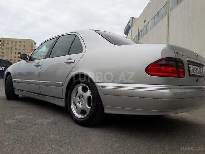 Mercedes E 240 2000, 270,000 km - 2.6 l - Bakı