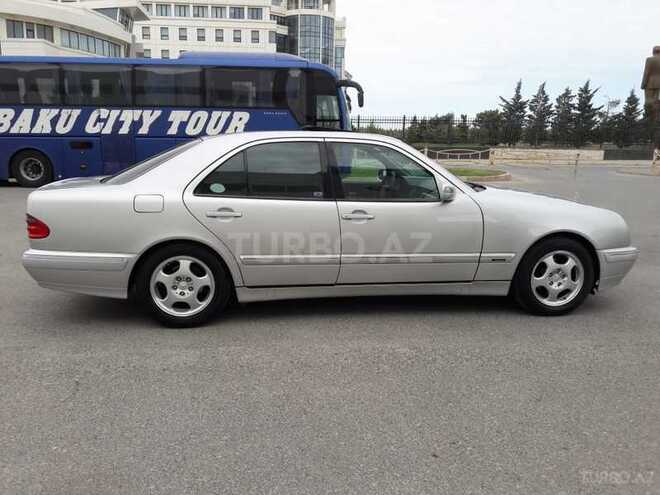 Mercedes E 240 2000, 270,000 km - 2.6 l - Bakı