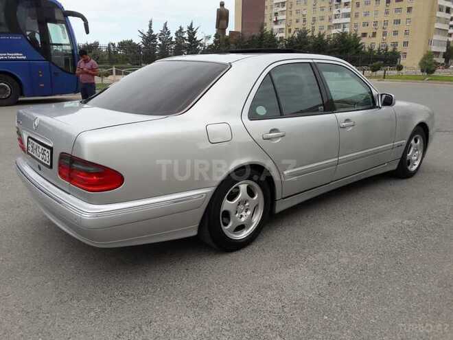 Mercedes E 240 2000, 270,000 km - 2.6 l - Bakı