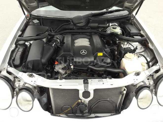 Mercedes E 240 2000, 270,000 km - 2.6 l - Bakı