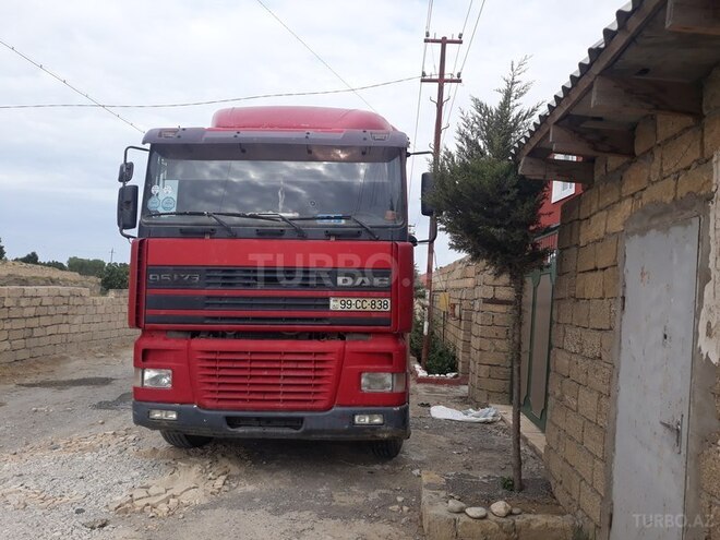 DAF 95 XF 1999, 700,000 km - 0.4 l - Sumqayıt