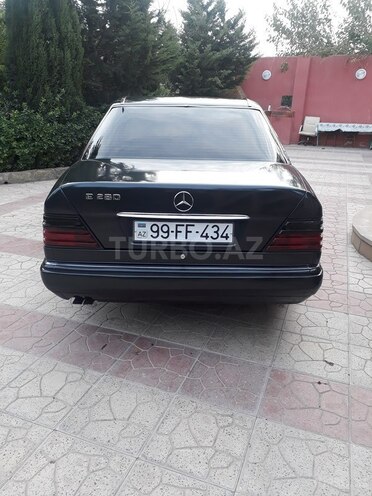 Mercedes E 280 1994, 343,500 km - 2.8 l - Bakı