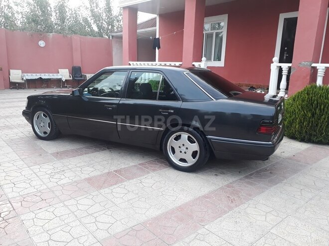 Mercedes E 280 1994, 343,500 km - 2.8 l - Bakı