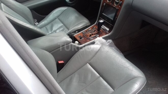 Mercedes E 240 1998, 380,000 km - 2.4 l - Bakı