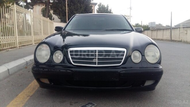 Mercedes E 320 2002, 266,000 km - 3.2 л - Bakı