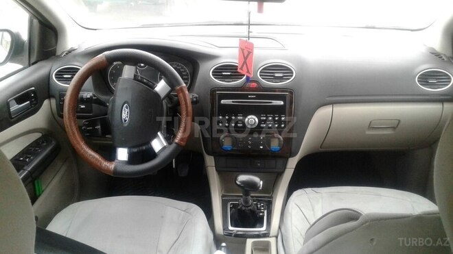 Ford Focus 2005, 228,090 km - 1.6 л - Bakı
