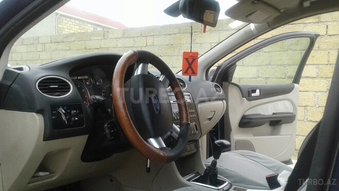Ford Focus 2005, 228,090 km - 1.6 л - Bakı