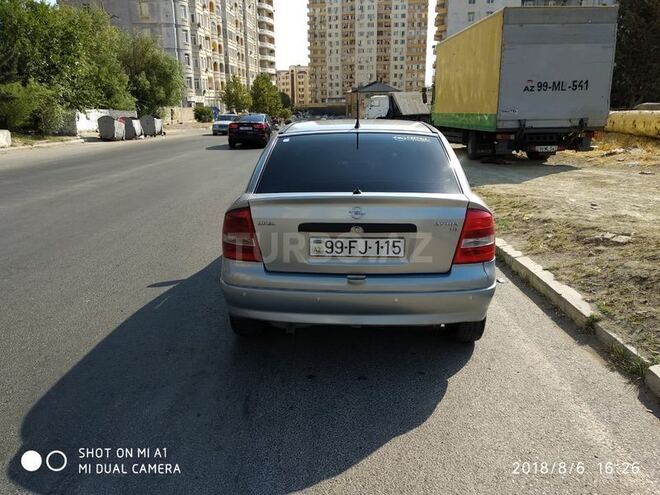 Opel Astra 2002, 180,000 km - 1.8 l - Bakı