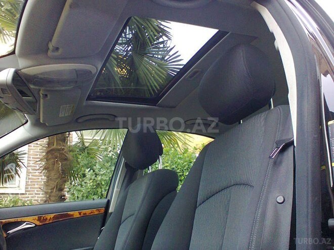 Mercedes E 220 2006, 295,000 km - 2.2 л - Bakı