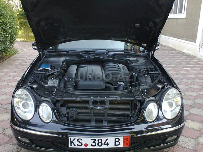 Mercedes E 220 2006, 295,000 km - 2.2 л - Bakı