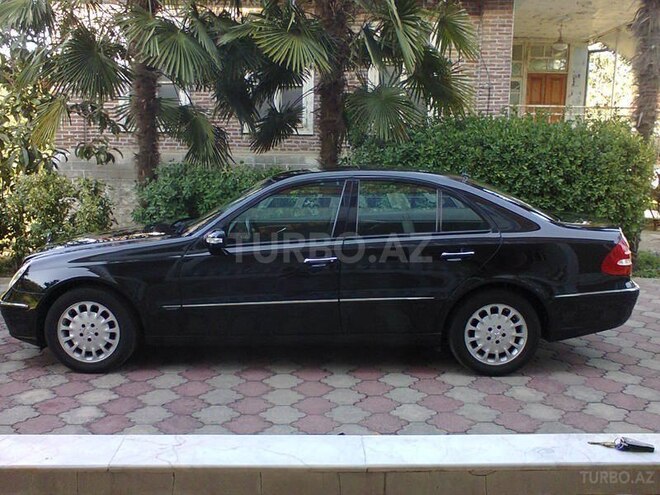 Mercedes E 220 2006, 295,000 km - 2.2 л - Bakı
