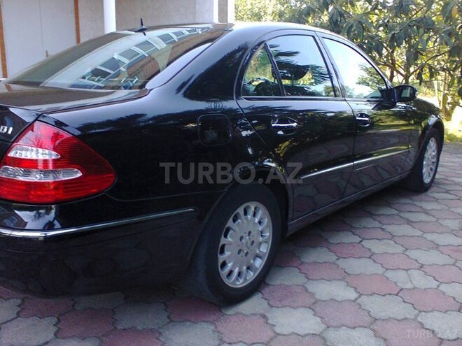 Mercedes E 220 2006, 295,000 km - 2.2 л - Bakı