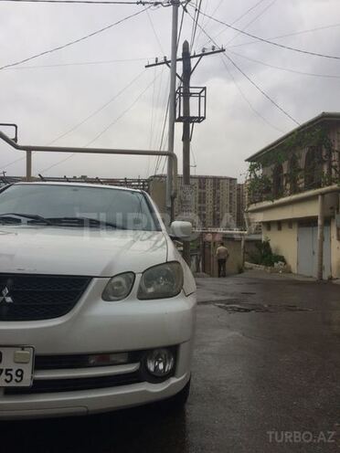 Mitsubishi Airtrek 2003, 175,000 km - 2.0 л - Bakı