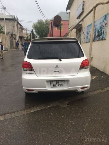 Mitsubishi Airtrek 2003, 175,000 km - 2.0 л - Bakı