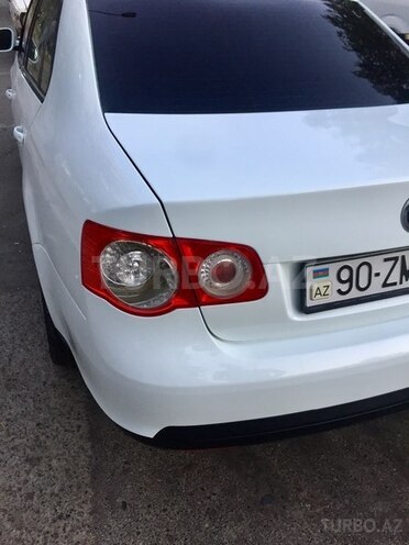 Volkswagen Jetta 2010, 122,000 km - 1.6 l - Bakı