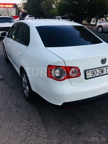Volkswagen Jetta 2010, 122,000 km - 1.6 l - Bakı