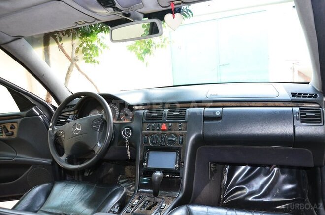 Mercedes E 320 1999, 357,777 km - 3.2 l - Bakı