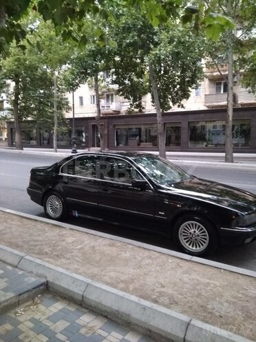 BMW 523 1998, 311,000 km - 2.5 l - Bakı