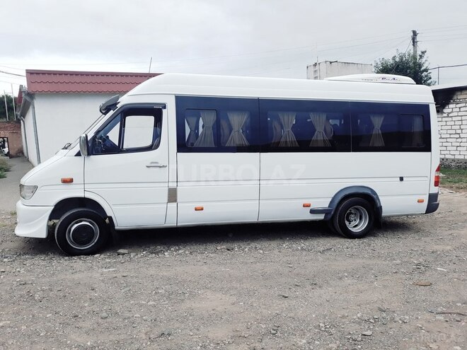Mercedes Sprinter 412 1999, 1,000,000 km - 2.9 l - Qazax
