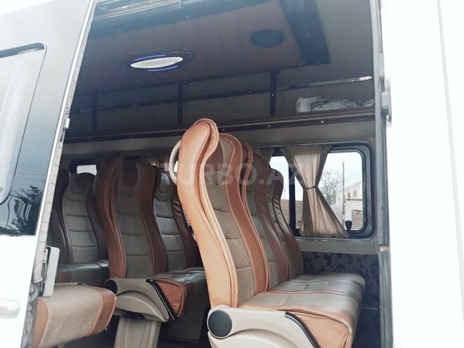Mercedes Sprinter 412 1999, 1,000,000 km - 2.9 l - Qazax