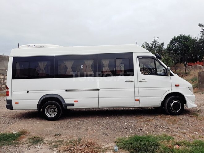 Mercedes Sprinter 412 1999, 1,000,000 km - 2.9 l - Qazax