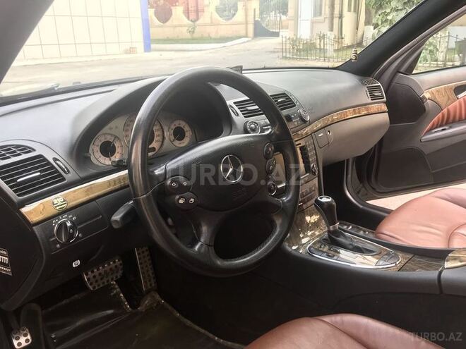 Mercedes E 300 2007, 145,000 km - 3.0 l - Bakı