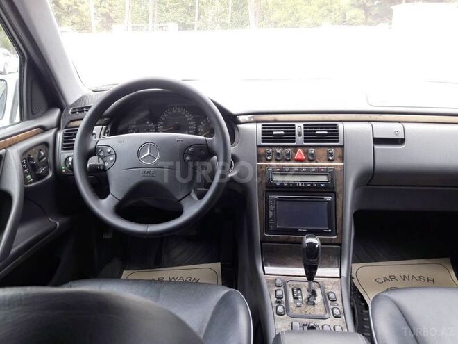 Mercedes E 320 2000, 170,000 km - 3.2 l - Bakı