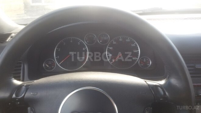 Audi A6 allroad 2002, 190,000 km - 1.9 l - Sumqayıt