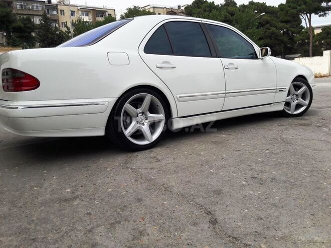 Mercedes E 320 2000, 170,000 km - 3.2 l - Bakı