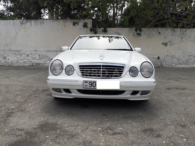 Mercedes E 320 2000, 170,000 km - 3.2 l - Bakı
