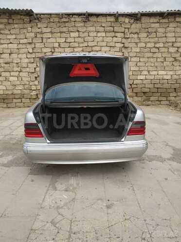 Mercedes E 320 2000, 223,456 km - 3.2 l - Bakı