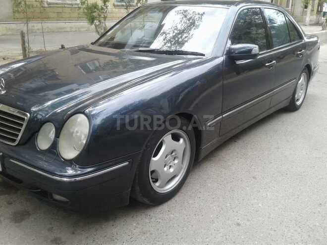 Mercedes E 320 1999, 270,463 km - 3.2 l - Bakı