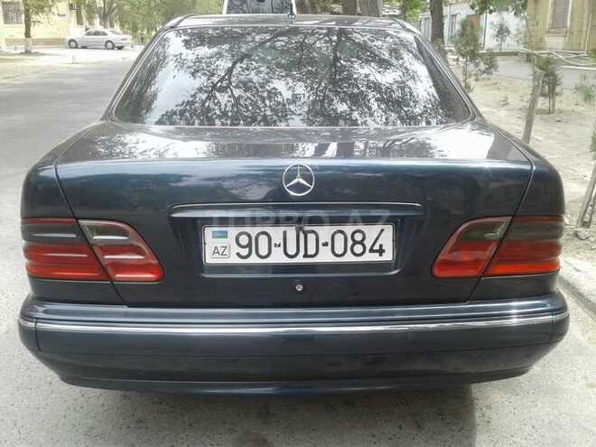 Mercedes E 320 1999, 270,463 km - 3.2 l - Bakı