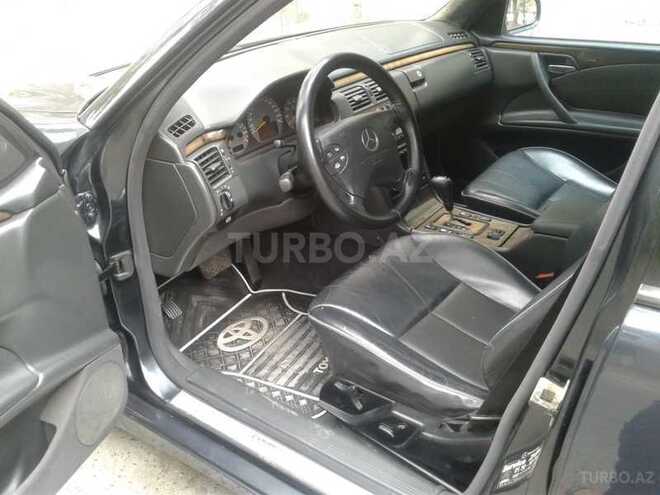 Mercedes E 320 1999, 270,463 km - 3.2 l - Bakı