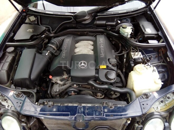 Mercedes E 240 1998, 445,000 km - 2.4 l - Bakı