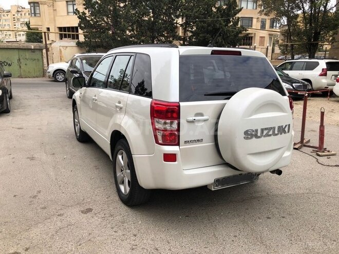Suzuki Grand Vitara 2008, 180,000 km - 2.4 l - Bakı