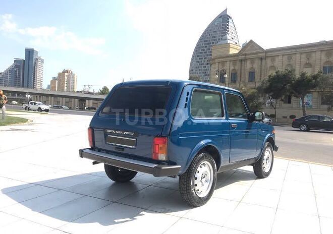 LADA (VAZ) Niva 2015, 133,000 km - 0.8 l - Quba