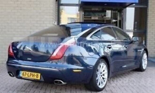 Jaguar  2010, 45,000 km - 5.0 l - Bakı
