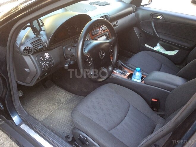 Mercedes C 200 2000, 230,000 km - 2.0 l - Bakı