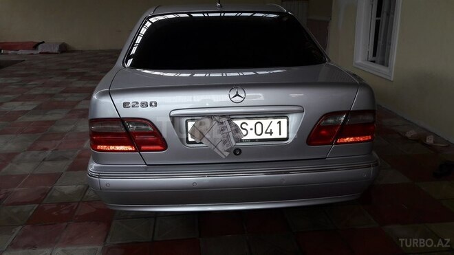 Mercedes E 280 2001, 138,000 km - 2.8 l - Şəmkir